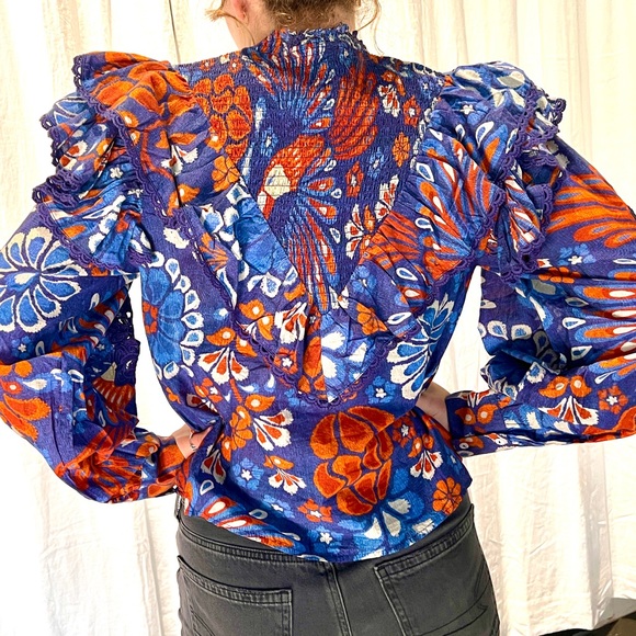 Farm Rio blouse. NWT. - Picture 2 of 2